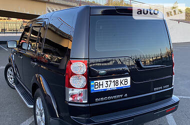 Позашляховик / Кросовер Land Rover Discovery 2012 в 