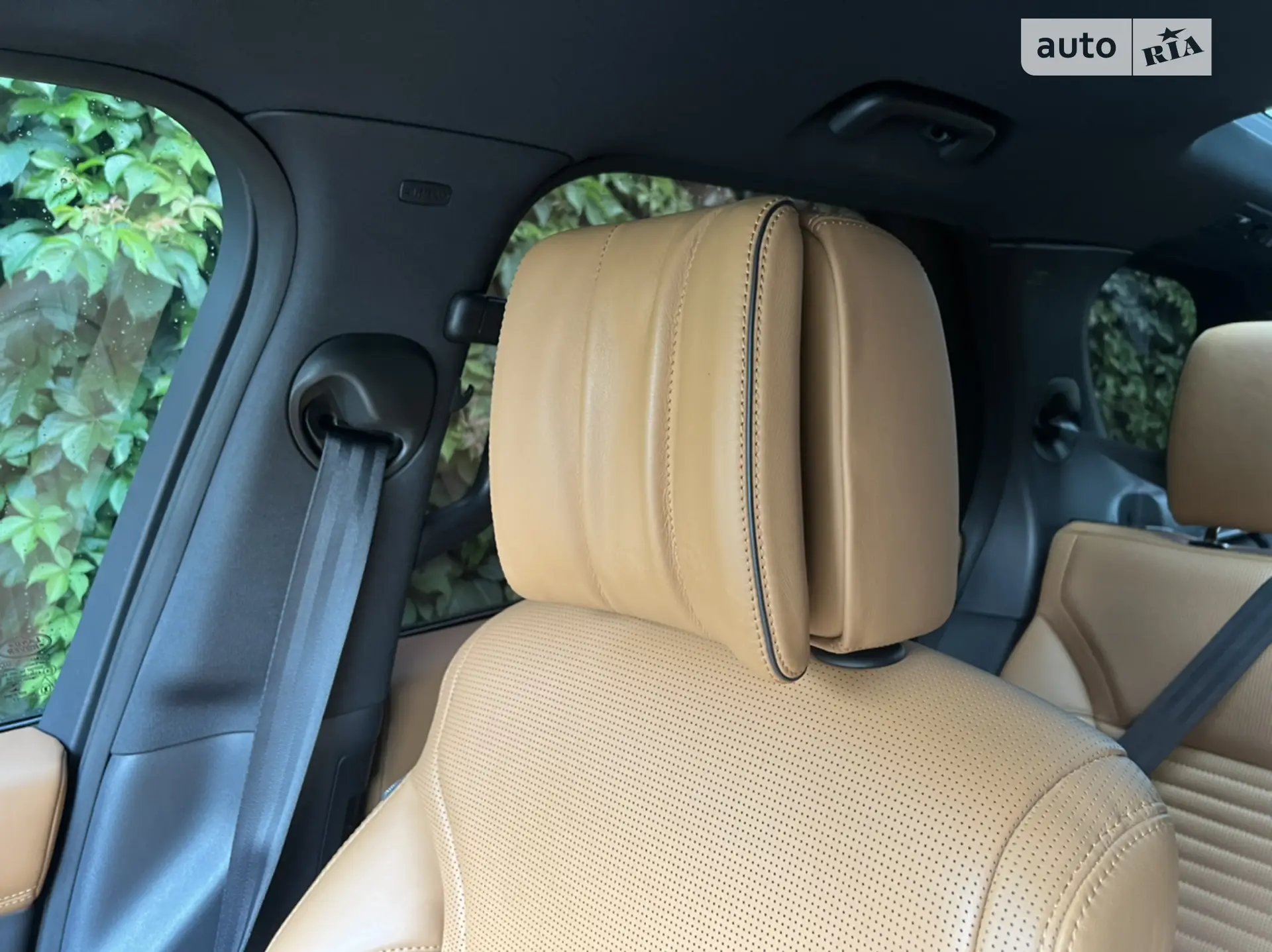 2017 Land Rover Discovery - мініатюра 24