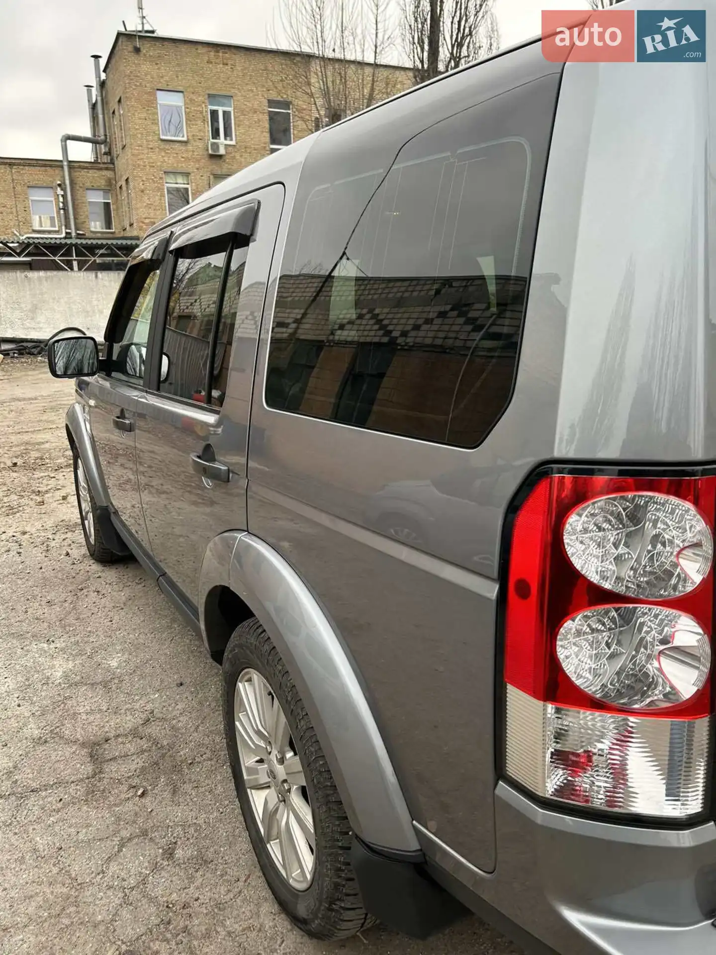 2011 Land Rover Discovery - мініатюра 2