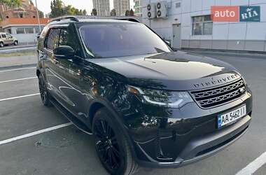 Позашляховик / Кросовер Land Rover Discovery 2017 в 