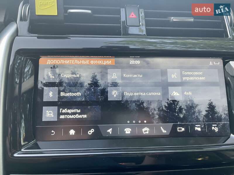 Внедорожник / Кроссовер Land Rover Discovery 2017 в Киеве