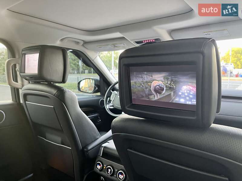 Внедорожник / Кроссовер Land Rover Discovery 2017 в Киеве