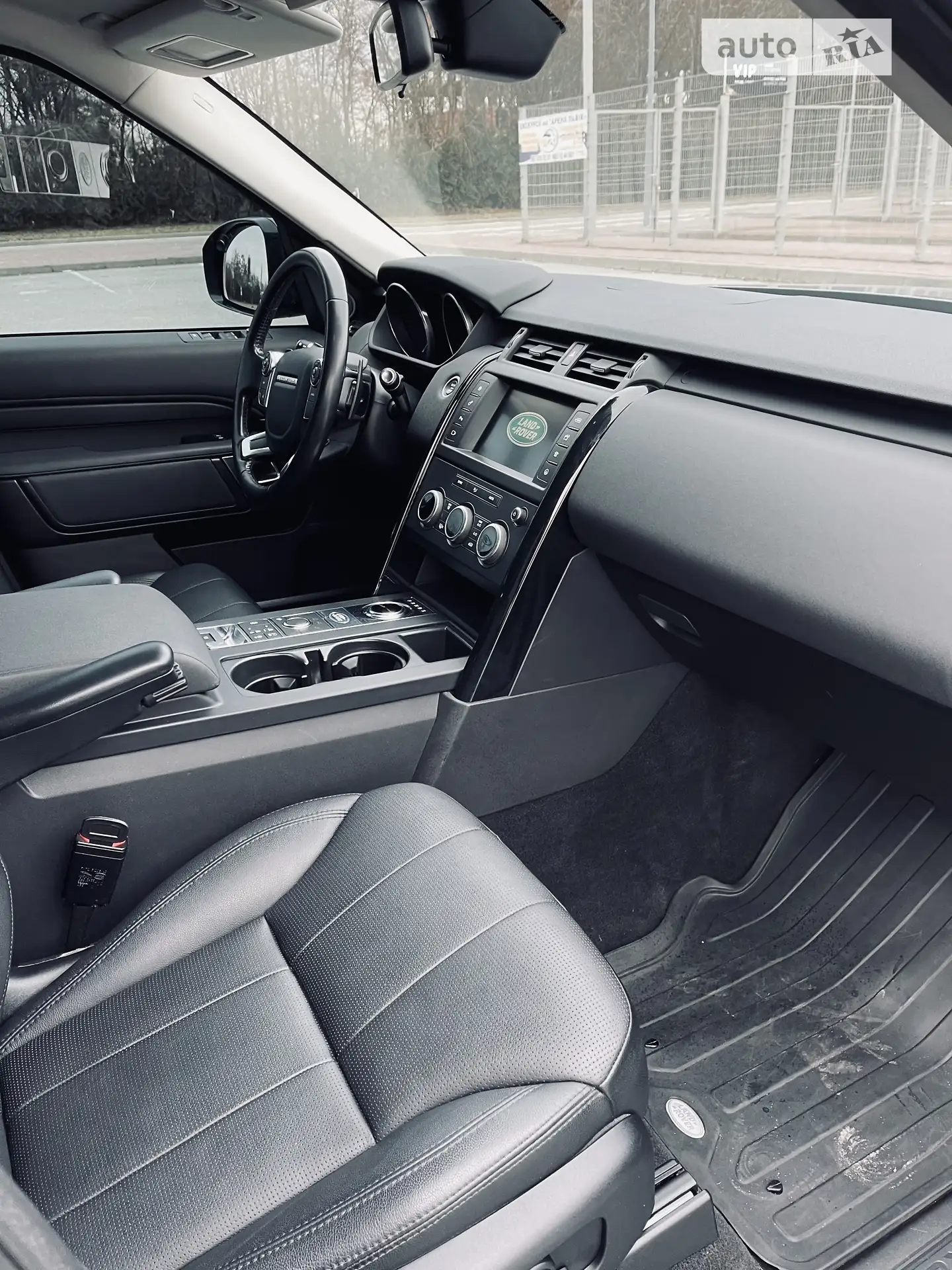 2017 Land Rover Discovery - мініатюра 5