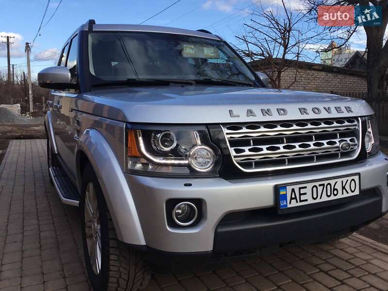 Позашляховик / Кросовер Land Rover Discovery 2015 в Кривому Розі