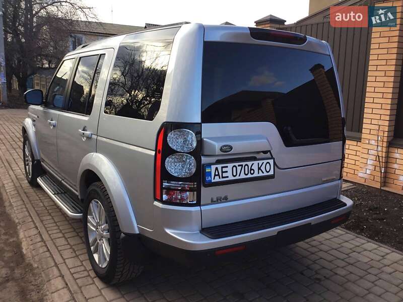 Позашляховик / Кросовер Land Rover Discovery 2015 в Кривому Розі