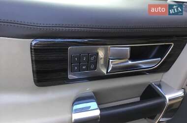 Позашляховик / Кросовер Land Rover Discovery 2015 в Кривому Розі