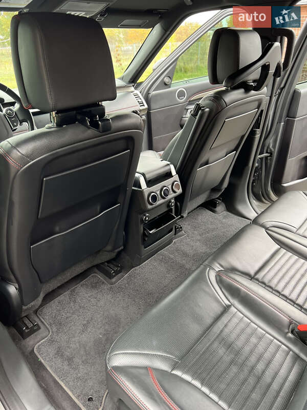 Внедорожник / Кроссовер Land Rover Discovery 2017 в Киеве фото 12 Внедорожник / Кроссовер Land Rover Discovery 2017 в Киеве