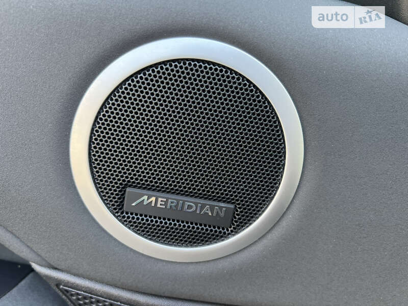 Позашляховик / Кросовер Land Rover Discovery 2018 в Львові