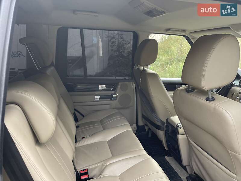 Позашляховик / Кросовер Land Rover Discovery 2012 в Києві
