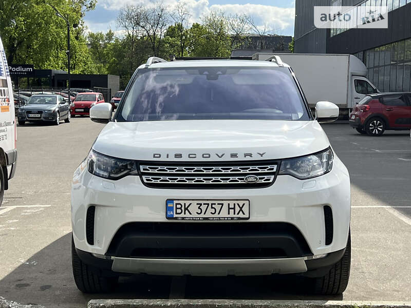 Позашляховик / Кросовер Land Rover Discovery 2017 в Києві