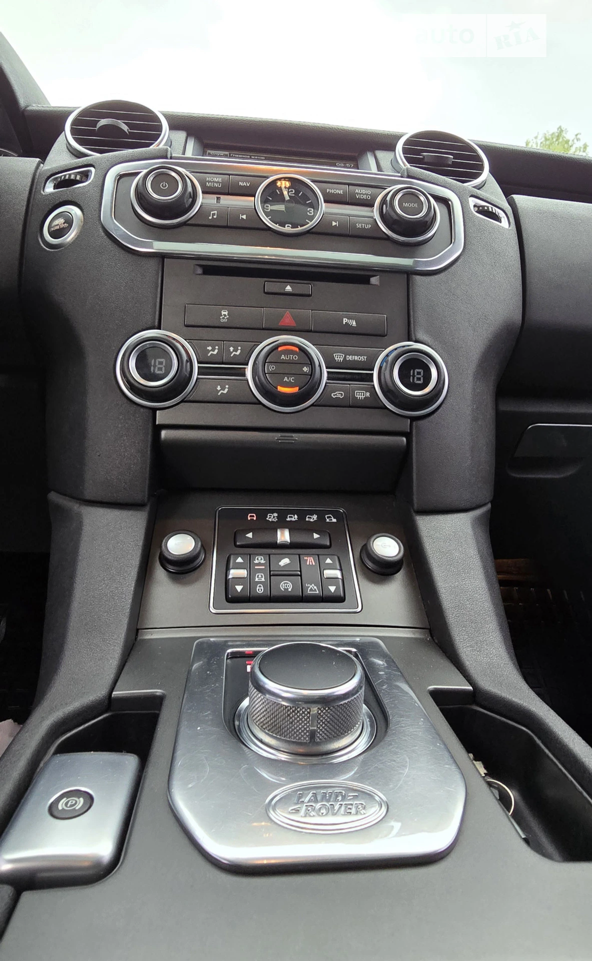 2014 Land Rover Discovery - мініатюра 19