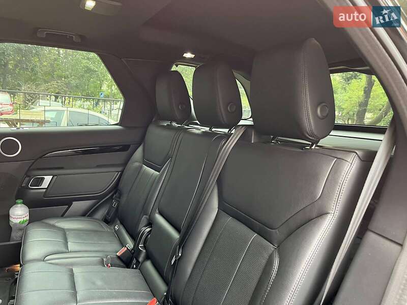 Позашляховик / Кросовер Land Rover Discovery 2020 в Києві фото 10 Позашляховик / Кросовер Land Rover Discovery 2020 в Києві