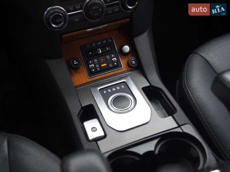 Позашляховик / Кросовер Land Rover Discovery 2012 в Ірпені