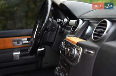 Внедорожник / Кроссовер Land Rover Discovery 2012 в 