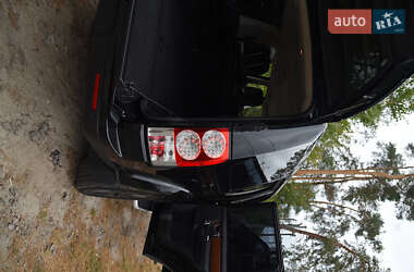 Внедорожник / Кроссовер Land Rover Discovery 2012 в 