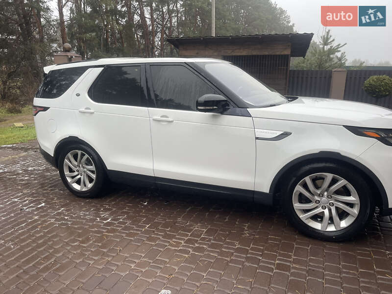 Позашляховик / Кросовер Land Rover Discovery 2017 в Житомирі
