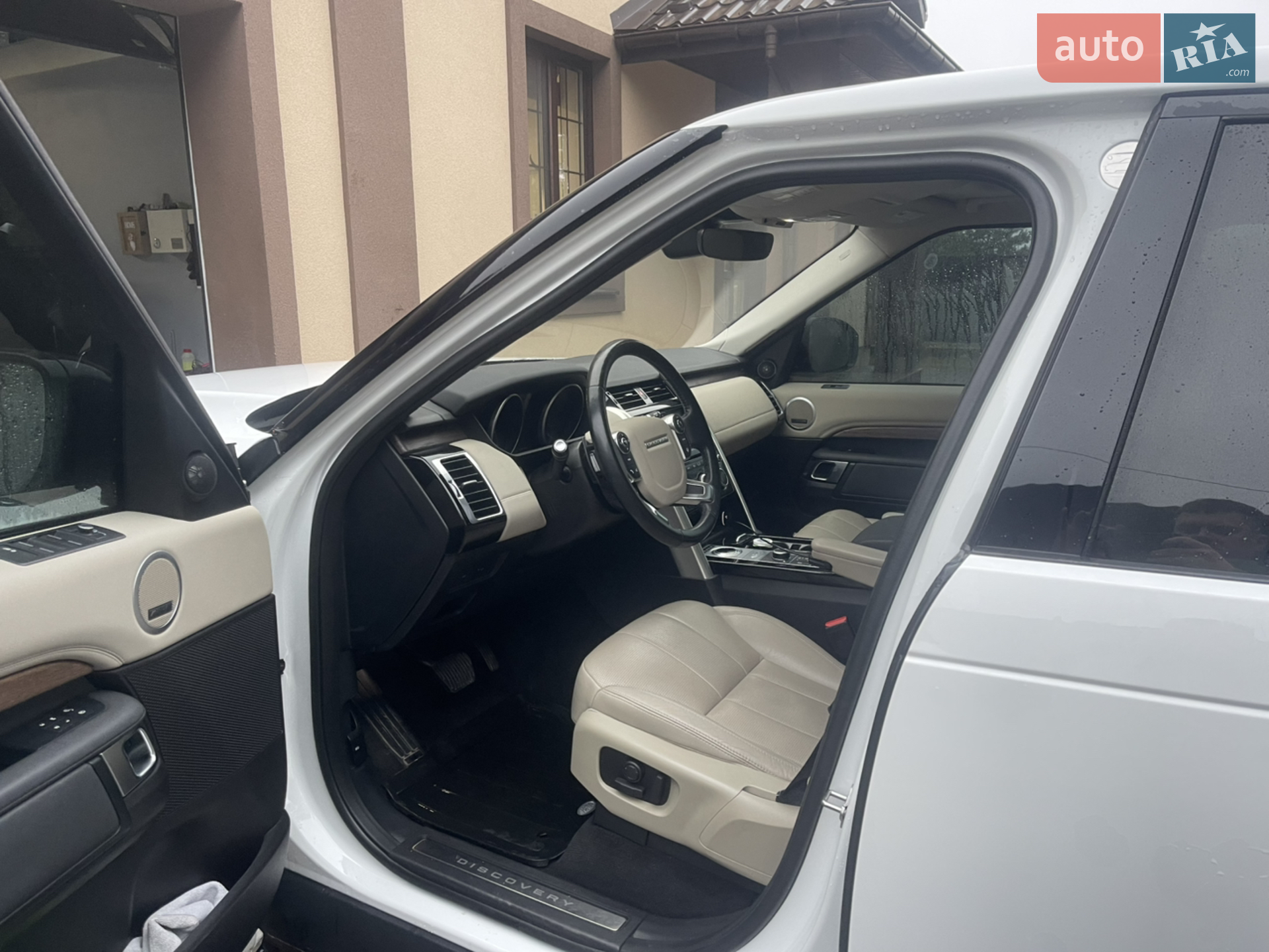 2017 Land Rover Discovery - мініатюра 7