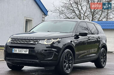 Позашляховик / Кросовер Land Rover Discovery 2016 в Радивиліві