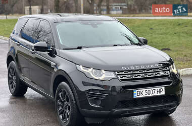 Позашляховик / Кросовер Land Rover Discovery 2016 в Радивиліві