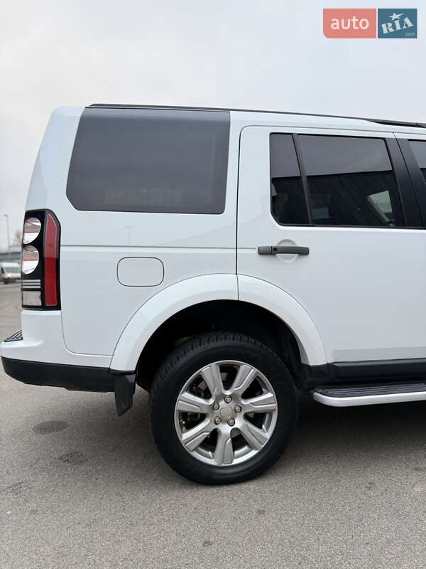 Внедорожник / Кроссовер Land Rover Discovery 2014 в Киеве