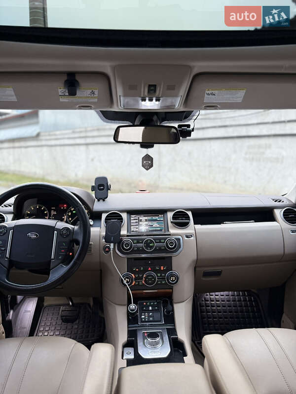 Внедорожник / Кроссовер Land Rover Discovery 2014 в Киеве