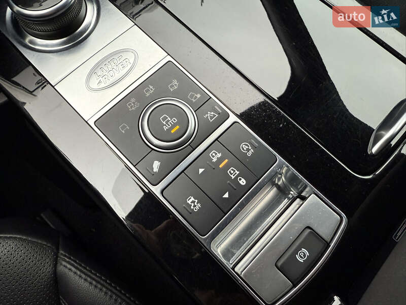 Внедорожник / Кроссовер Land Rover Discovery 2018 в Львове