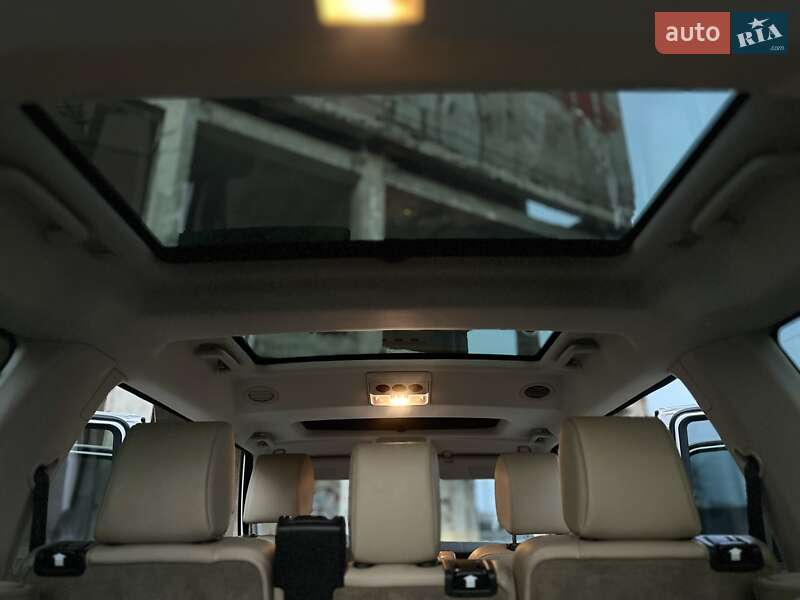 Позашляховик / Кросовер Land Rover Discovery 2015 в Тернополі