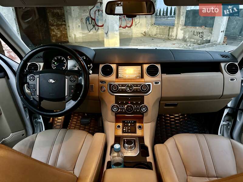 Позашляховик / Кросовер Land Rover Discovery 2015 в Тернополі