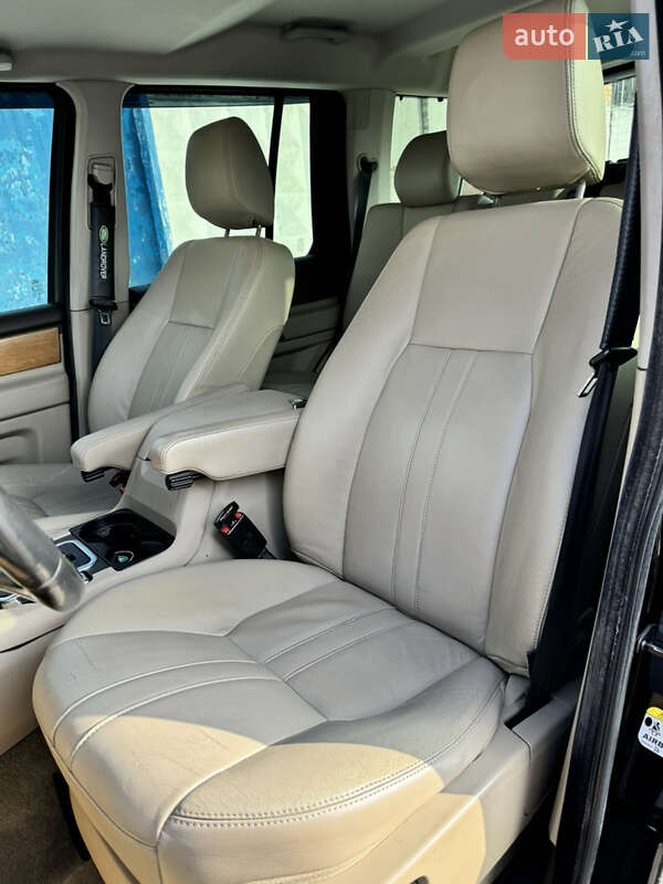 Позашляховик / Кросовер Land Rover Discovery 2012 в Звягелі