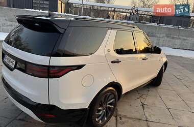 Внедорожник / Кроссовер Land Rover Discovery 2023 в 