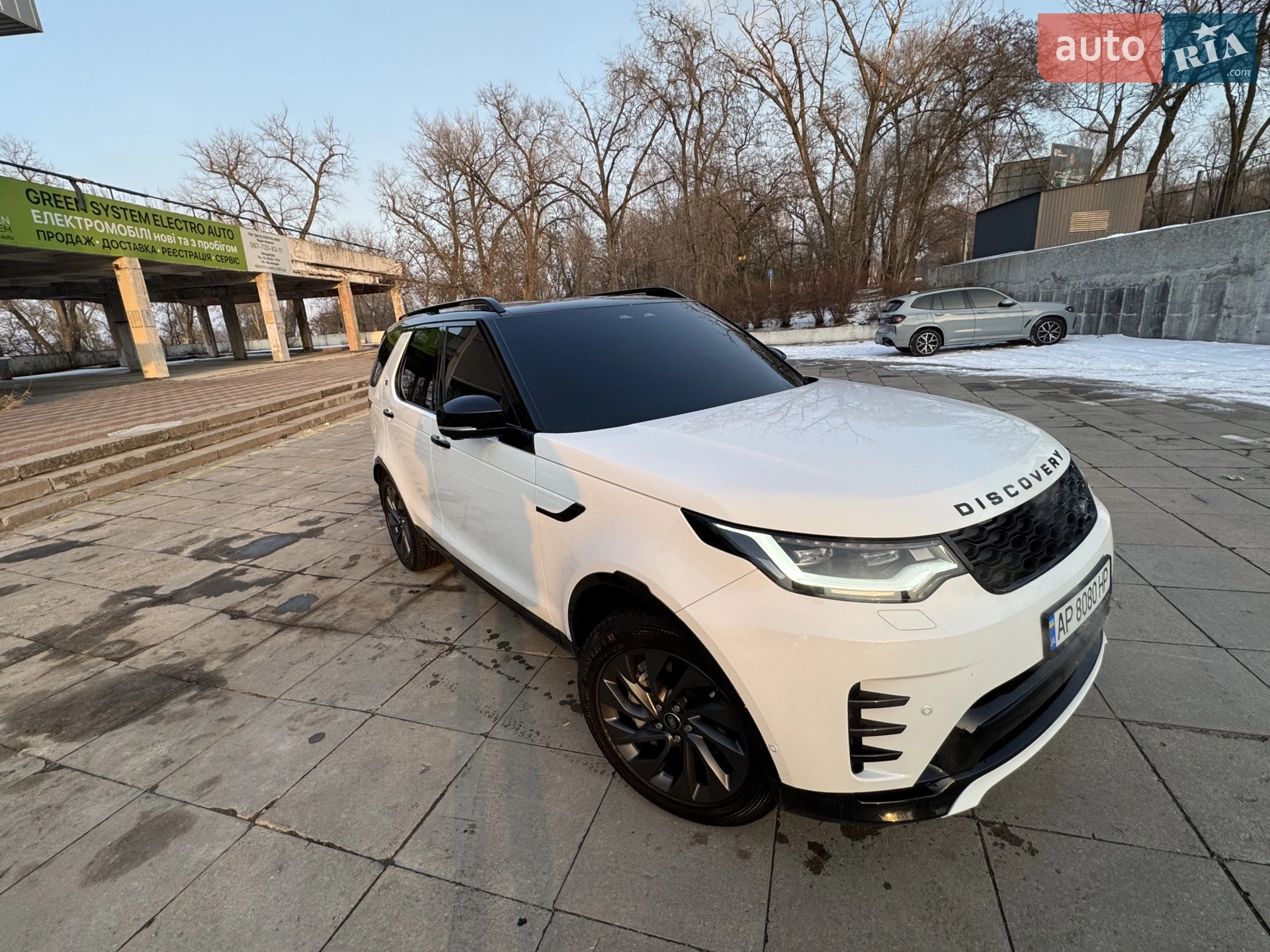 2023 Land Rover Discovery - мініатюра 9