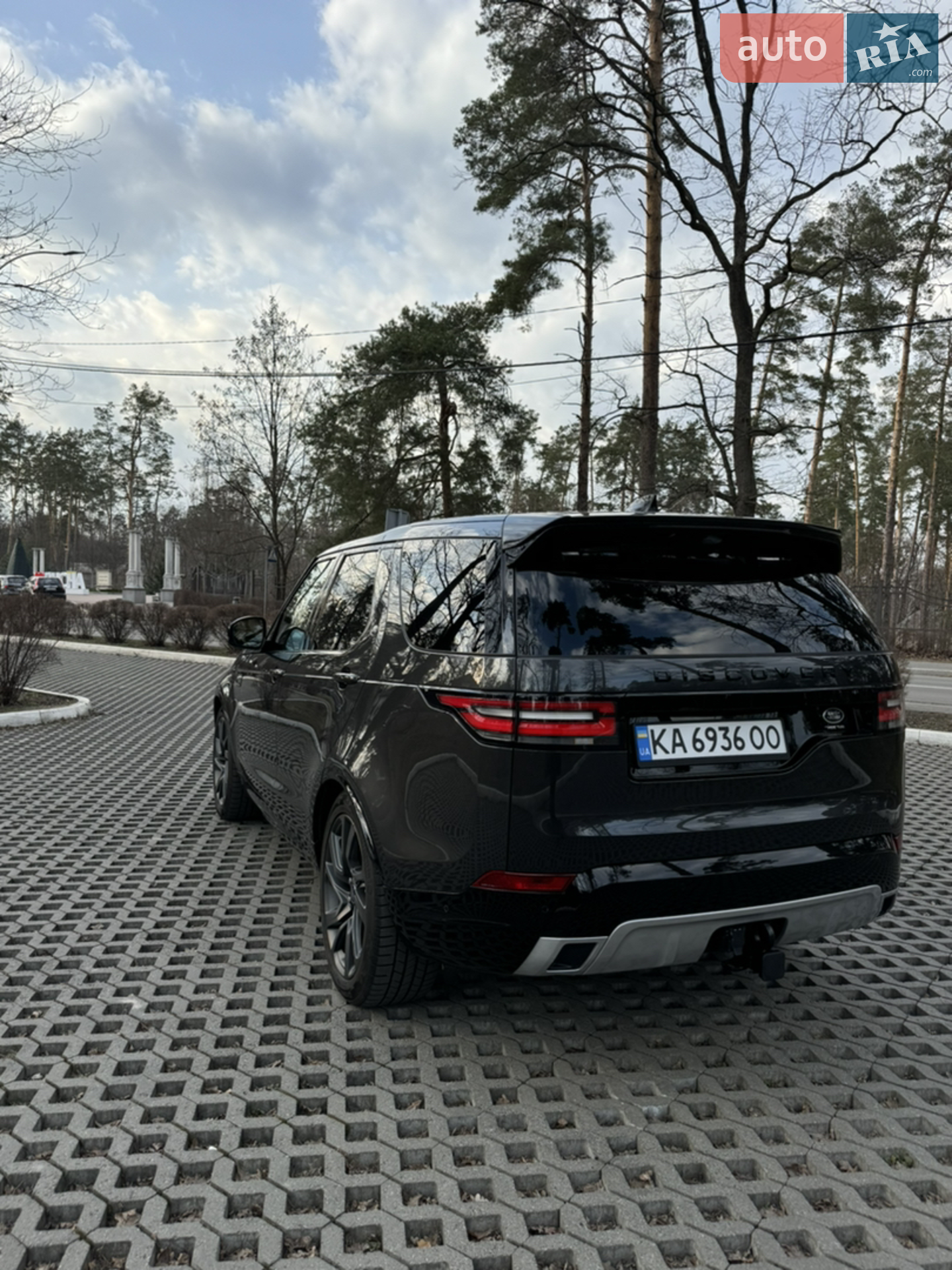 2019 Land Rover Discovery - мініатюра 12