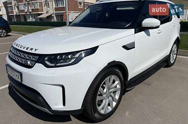 Внедорожник / Кроссовер Land Rover Discovery 2017 в 
