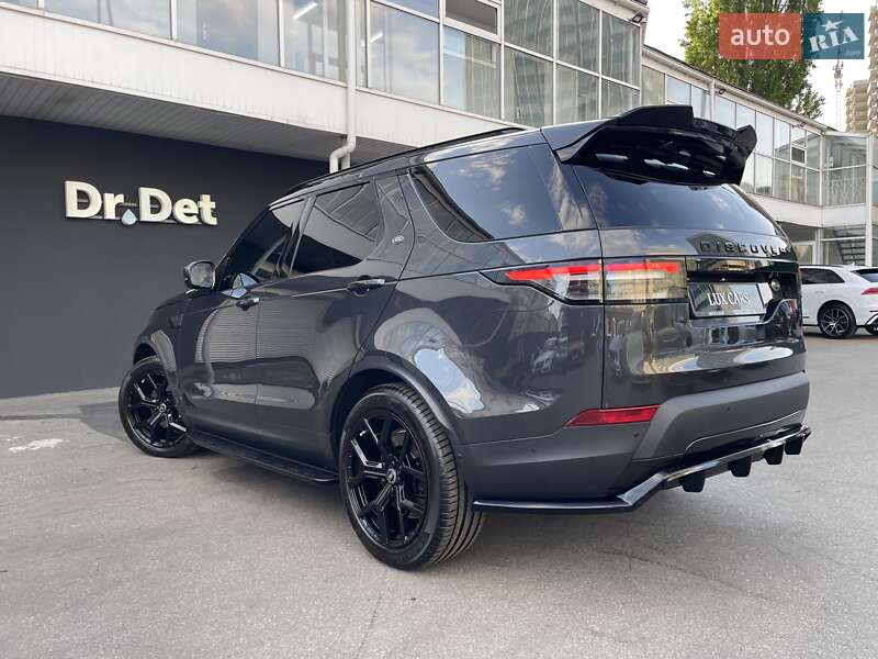Внедорожник / Кроссовер Land Rover Discovery 2018 в Киеве