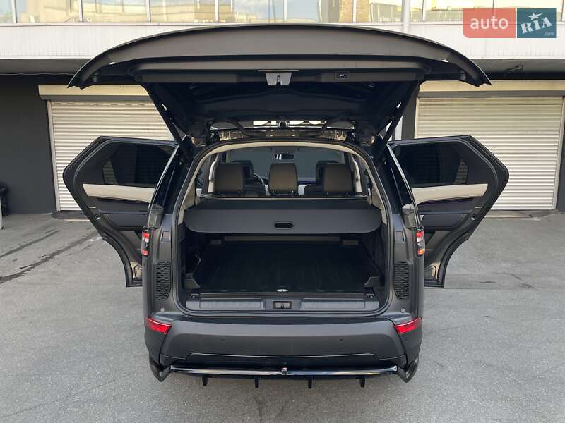 Внедорожник / Кроссовер Land Rover Discovery 2018 в Киеве