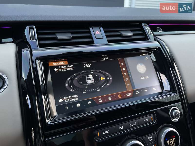 Внедорожник / Кроссовер Land Rover Discovery 2018 в Киеве
