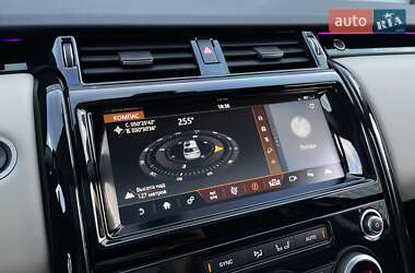 Внедорожник / Кроссовер Land Rover Discovery 2018 в 