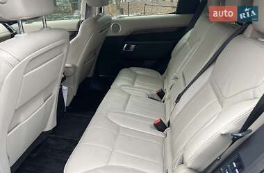 Позашляховик / Кросовер Land Rover Discovery 2017 в 