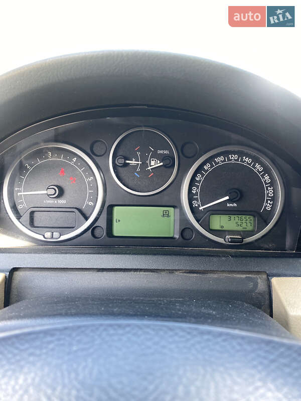 Позашляховик / Кросовер Land Rover Discovery 2006 в Чернівцях