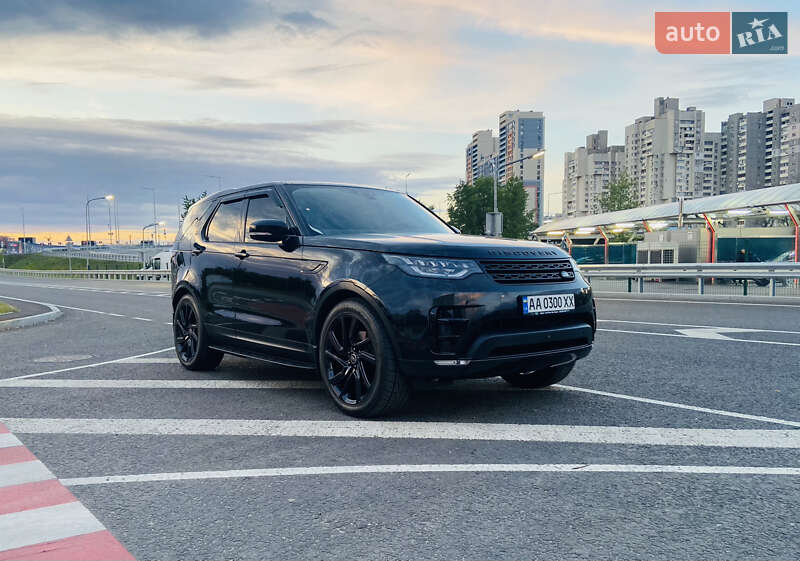 Позашляховик / Кросовер Land Rover Discovery 2017 в Києві