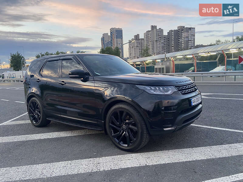 Позашляховик / Кросовер Land Rover Discovery 2017 в Києві