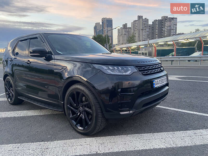Позашляховик / Кросовер Land Rover Discovery 2017 в Києві