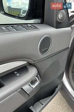 Внедорожник / Кроссовер Land Rover Discovery 2020 в 