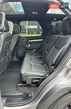 Внедорожник / Кроссовер Land Rover Discovery 2020 в 