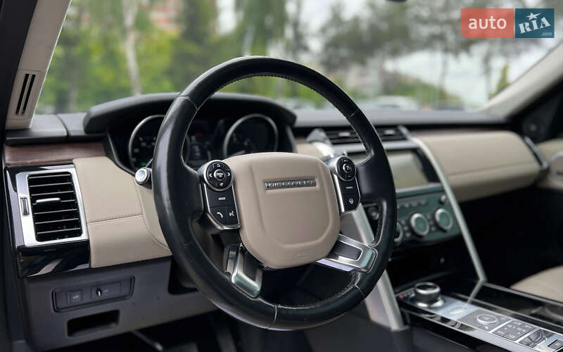 Внедорожник / Кроссовер Land Rover Discovery 2017 в Львове