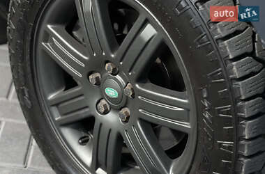 Позашляховик / Кросовер Land Rover Discovery 2005 в 