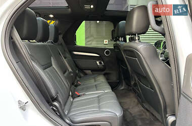 Внедорожник / Кроссовер Land Rover Discovery 2019 в 