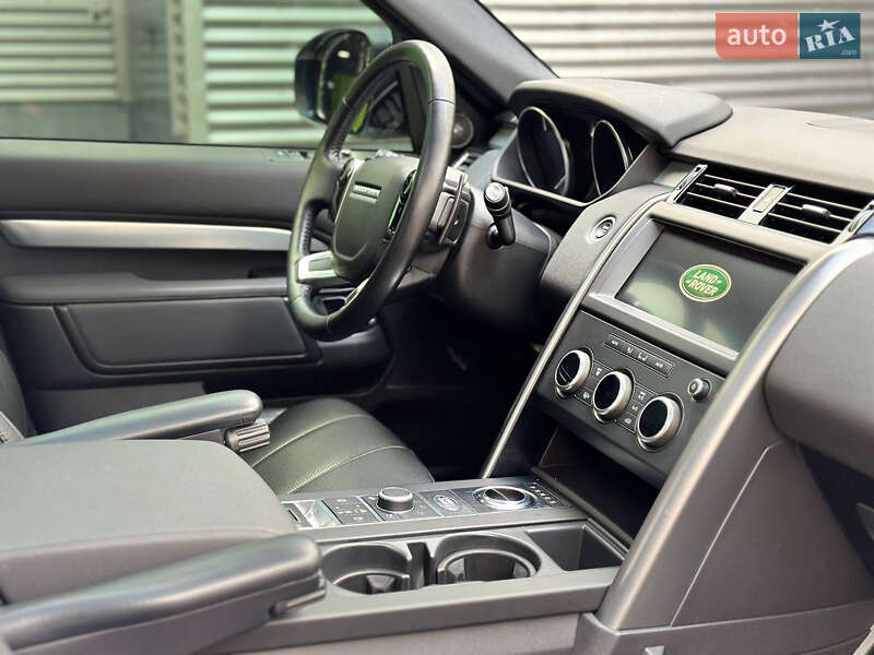 Внедорожник / Кроссовер Land Rover Discovery 2019 в Киеве