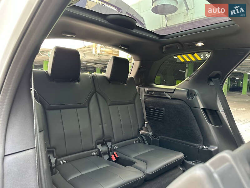 Внедорожник / Кроссовер Land Rover Discovery 2019 в Киеве