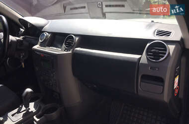 Внедорожник / Кроссовер Land Rover Discovery 2005 в 